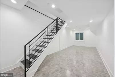 1327 S Hollywood Street, Philadelphia, PA 19146 - Photo 22