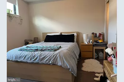 938 New Market Street #402, Philadelphia, PA 19123 - Photo 8