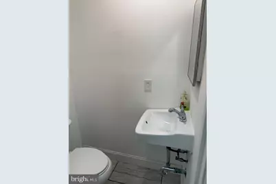 6544 Lebanon Avenue, Philadelphia, PA 19151 - Photo 12