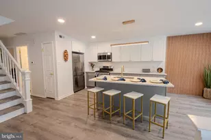 3710 Vale Ln, Philadelphia, PA 19114 - Photo 2