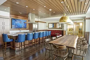 2200 Benjamin Franklin Pkwy, Philadelphia, PA 19130 - Photo 20