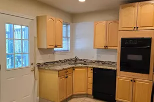 105 Pensdale St, Philadelphia, PA 19127 - Photo 6