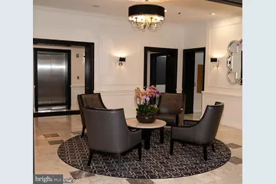 2001 Hamilton #2016, Philadelphia, PA 19130 - Photo 18