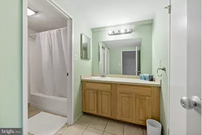 2001 Hamilton #2016, Philadelphia, PA 19130 - Photo 12