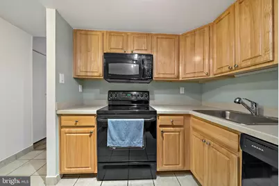 2001 Hamilton #2016, Philadelphia, PA 19130 - Photo 10