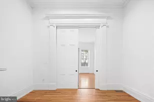 306 S 10th St, Philadelphia, PA 19107 - Photo 14