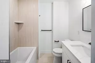 306 S 10th St, Philadelphia, PA 19107 - Photo 22