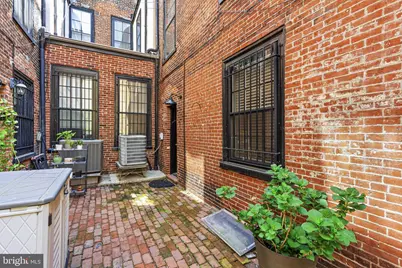 306 S 10th Street #A, Philadelphia, PA 19107 - Photo 6