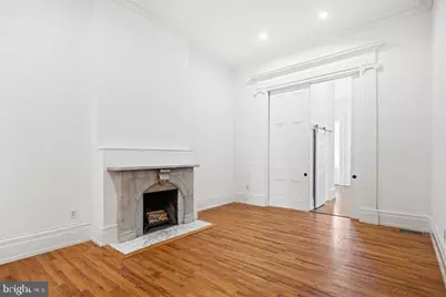 306 S 10th Street #A, Philadelphia, PA 19107 - Photo 2