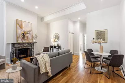 306 S 10th Street #B, Philadelphia, PA 19107 - Photo 2
