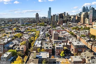 306 S 10th Street #B, Philadelphia, PA 19107 - Photo 2