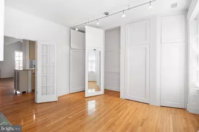 306 S 10th Street #D, Philadelphia, PA 19107 - Photo 24