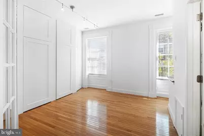 306 S 10th Street #D, Philadelphia, PA 19107 - Photo 22