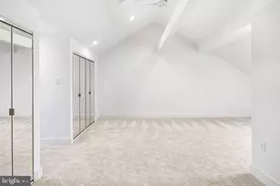 306 S 10th St, Philadelphia, PA 19107 - Photo 16