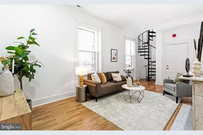 306 S 10th Street #C, Philadelphia, PA 19107 - Photo 4