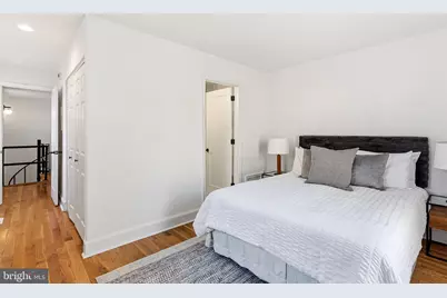 306 S 10th Street #C, Philadelphia, PA 19107 - Photo 16