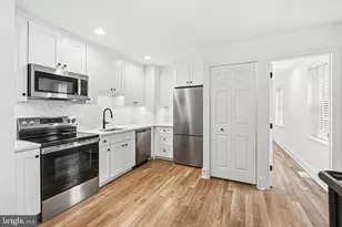 306 S 10th St, Philadelphia, PA 19107 - Photo 8