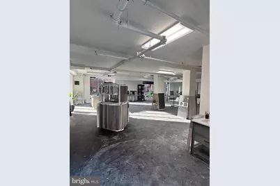 1822 Spring Garden Street, Philadelphia, PA 19130 - Photo 2