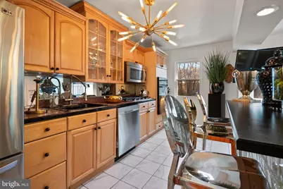 2737 E Country Club Road, Philadelphia, PA 19131 - Photo 16