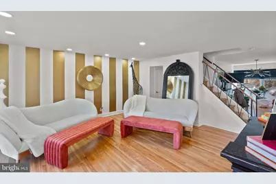 2737 E Country Club Road, Philadelphia, PA 19131 - Photo 8