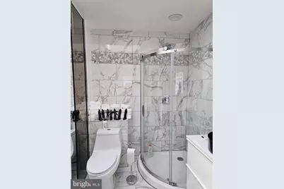 2737 E Country Club Road, Philadelphia, PA 19131 - Photo 6