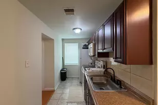 2000 Orthodox St, Philadelphia, PA 19124 - Photo 6