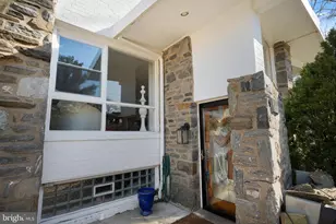 2737 E Country Club Rd, Philadelphia, PA 19131 - Photo 24