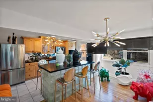 2737 E Country Club Rd, Philadelphia, PA 19131 - Photo 10