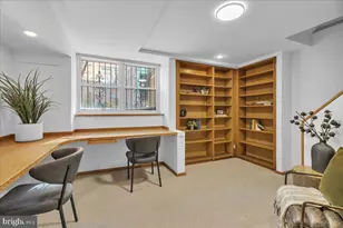 2505 Pine St, Philadelphia, PA 19103 - Photo 24