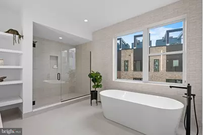 650 Fairmount Avenue #J2, Philadelphia, PA 19123 - Photo 14