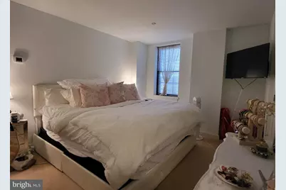 219 S 18th Street #1219, Philadelphia, PA 19103 - Photo 10