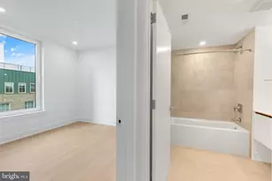 2000 Dreer St, Philadelphia, PA 19125 - Photo 16