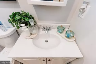 6330 Newtown Ave, Philadelphia, PA 19111 - Photo 20