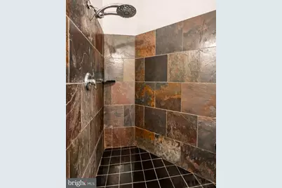 2200 Arch Street #1011, Philadelphia, PA 19103 - Photo 24