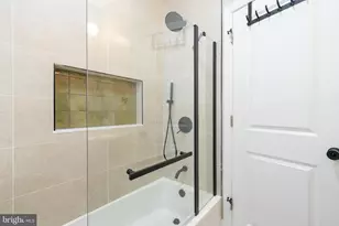 2625 S Carlisle St, Philadelphia, PA 19145 - Photo 20