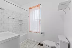 2558 Cedar St, Philadelphia, PA 19125 - Photo 24