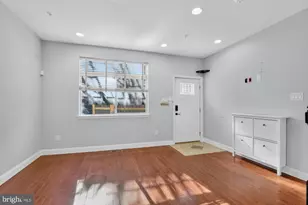 1935 W George St, Philadelphia, PA 19130 - Photo 4