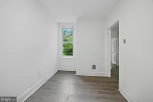 2416 N Carlisle St, Philadelphia, PA 19132 - Photo 12