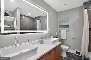 762 N Taylor St, Philadelphia, PA 19130 - Photo 46