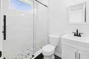 1326 S Grove St, Philadelphia, PA 19146 - Photo 4