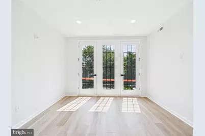 1326 S Grove Street #4, Philadelphia, PA 19146 - Photo 2