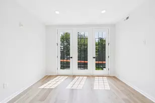 1326 S Grove St, Philadelphia, PA 19146 - Photo 2