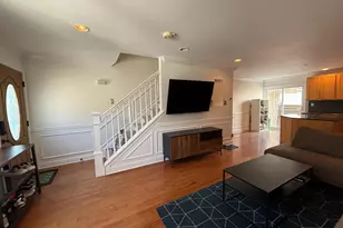 1352 E Susquehanna Ave, Philadelphia, PA 19125 - Photo 4