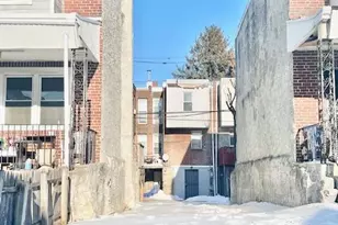 6731 Woolston Ave, Philadelphia, PA 19138 - Photo 4