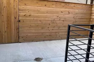 1012 S 20th St, Philadelphia, PA 19146 - Photo 4