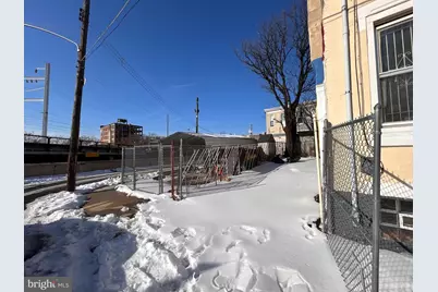 1249 W Firth Street, Philadelphia, PA 19133 - Photo 2