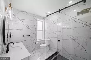 2008 Morris St, Philadelphia, PA 19145 - Photo 8