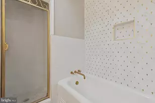 7247 Pittville Ave, Philadelphia, PA 19126 - Photo 10