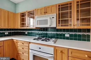 221 W Sedgwick St, Philadelphia, PA 19119 - Photo 10