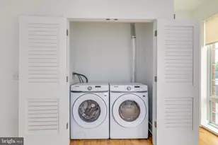 2101 Washington Ave, Philadelphia, PA 19146 - Photo 10